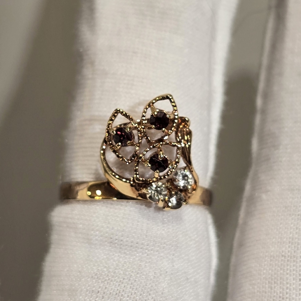 Unique Vintage Rhinestone Garnet & Clear Stones Gold Plated Stacking Ring Size 7